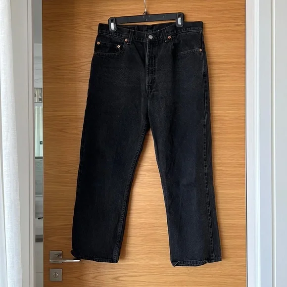 Levi's Black Straight Leg Jeans - Picture 1 of 3